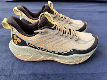 Кроссовки и спортивная обувь: Оригинальные беговые кроссовки bmai pace 4 plus На заказ также можете