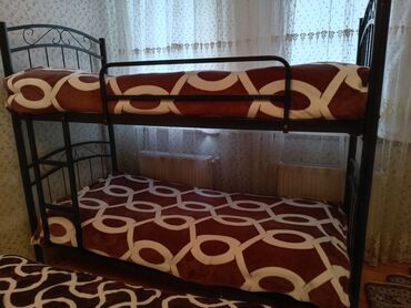 uşaq yataq dəsdi: Oğlan və qız üçün, Çarpayı, Matras ilə, Siyirməsiz, Dəmir