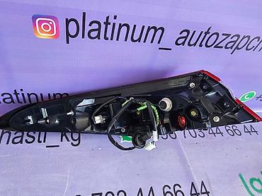 platinum: Задний правый стоп-сигнал Toyota 2022 г., Б/у, Оригинал, США — 2