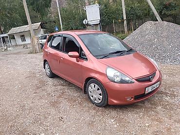 Унаа: Honda Fit: 2005 г., 1.3 л, Вариатор, Бензин, Хетчбек — 3