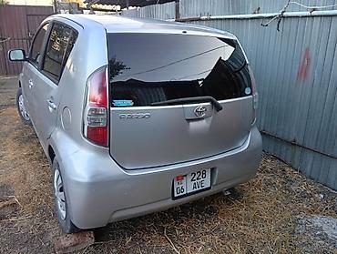 двухместная машина: Toyota Passo: 2005 г., Хэтчбэк — 5