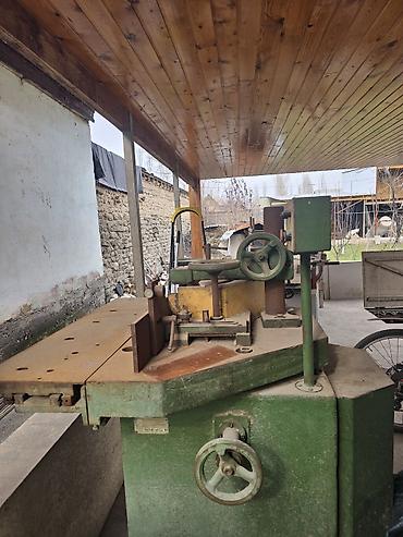 Фрезерные станки: Фрезерный станок по дереву (настольный/цеховой) - Тип: универсальный — 1