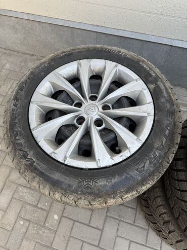продам документы на авто с железом: Колеса в сборе 215 / 60 / R 16, Зима, Комплект, Легковые, Железные, отверстий - 5