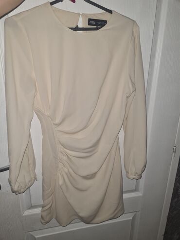 duge plisirane haljine: Zara M (EU 38), bоја - Bež, Večernji, maturski, Dugih rukava