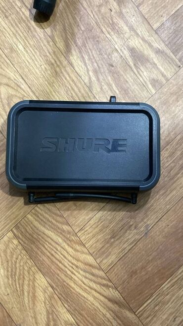 Mikrofonlar: İşlənmiş Simli Mikrofon Shure, Ödənişli çatdırılma, Ünvandan götürmə — 7