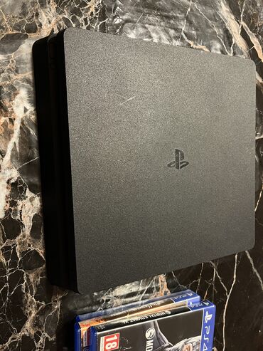 PlayStation 4 Slim, 872GB, 2.50 yenilənmə. 1 Joystick,3 disk ( Call of