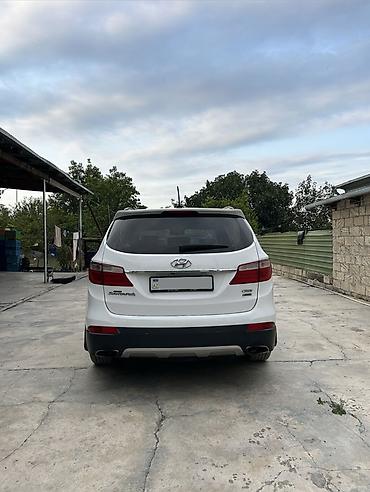 Hyundai: Hyundai Santa Fe: 2.2 l | 2014 il Ofrouder/SUV — 7