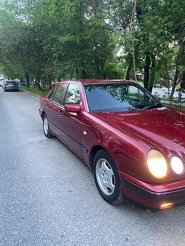 cl class: Mercedes-Benz E-Class: 1998 г., 2 л, Механика, Бензин, Седан — 1