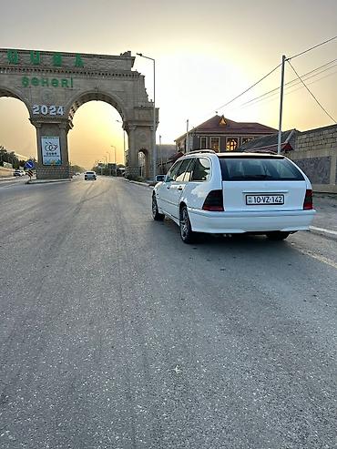 Mercedes-Benz: Mercedes-Benz C-Class: 2 l | 1996 il Universal — 5