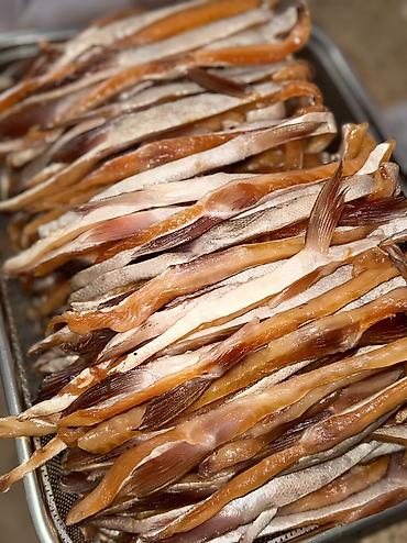 Форель: Аппетитная копченая рыба, разделанная на порционные куски — 13