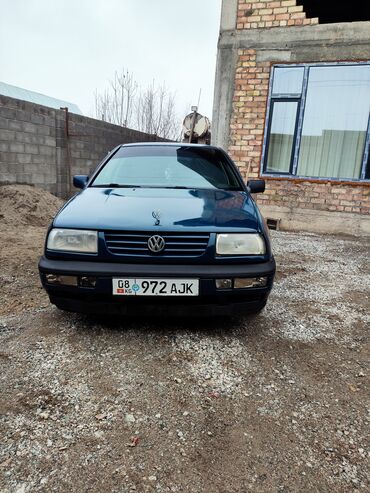 Volkswagen: Volkswagen Vento: 1996 г., 1.8 л, Механика, Бензин, Седан — 4