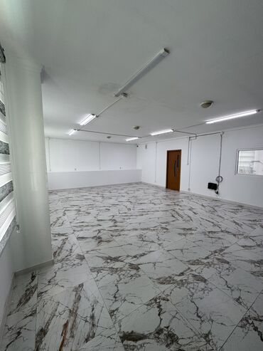 офис псо: Сдаю Офис, 92 м², В торговом центре