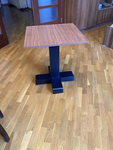 60 70 masa: Kvadrat masa - Ölçü: təqribən 70x70 sm kvadrat üstlük (taxta/laminat — 9