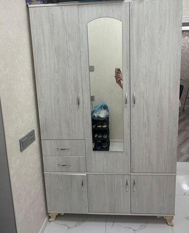 шкаф под стиральную машину: Б/у, Гардеробный шкаф