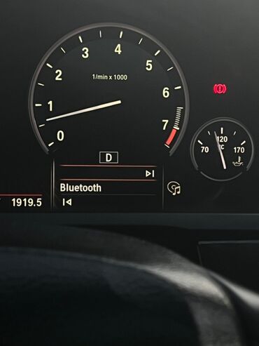 BMW 750LI: 4.4 l | 2011 il Sedan