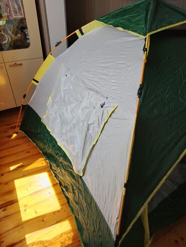 Çadırlar: Yaşıl və boz rənglərdə olan bu çadır avtomatik açılan mexanizmə — 9