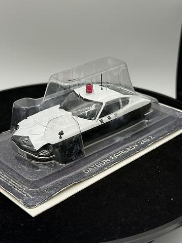 mitsubishi lancer evolution: Kolleksiya üçün polis temalı die-cast model avtomobil dəsti — 4