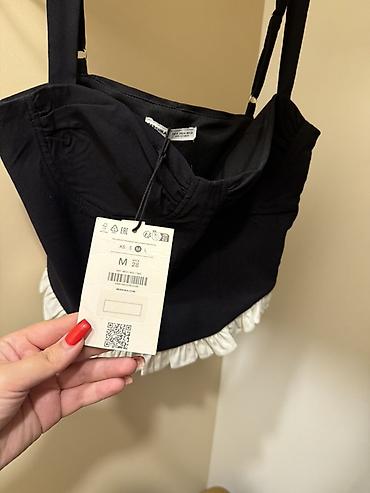 Gözəllik və sağlamlıq: Bershka qadın topu - Model: qara korset tipli top - Rəng: qara, aşağı — 4
