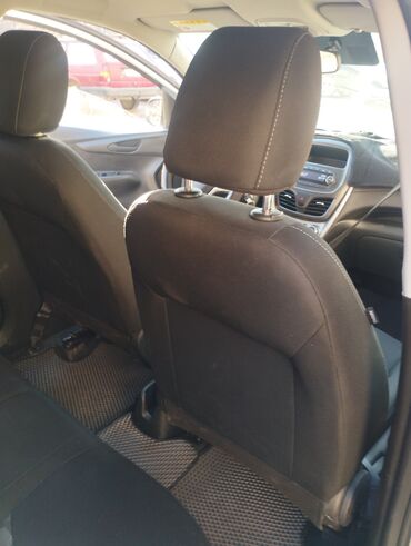 Chevrolet: Chevrolet Spark: 2017 г., 0.1 л, Вариатор, Бензин, Хэтчбэк — 10