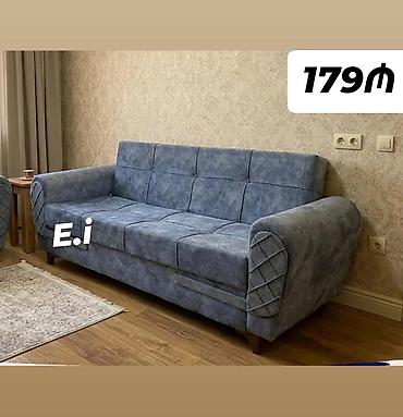 Mavi rəngli 3 nəfərlik divan - Yumşaq, toxuması zərif parça üzlük -