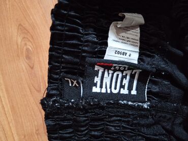 Sportska odeća: Rukavice, Upotrebljenо — 9