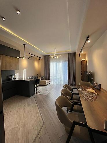 2 otaql: İcarəyə verilir 3 otaqlı yeni tikili 100 m², Ağ şəhər q. Kateqoriya — 1