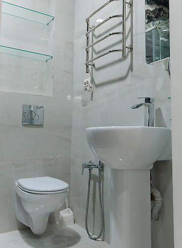 Продажа квартир: 4 комнаты, 176 м², Элитка, 5 этаж, Дизайнерский ремонт at lalafo.kg — 15 Продажа квартир: 4 комнаты, 176 м², Элитка, 5 этаж, Дизайнерский ремонт — 15