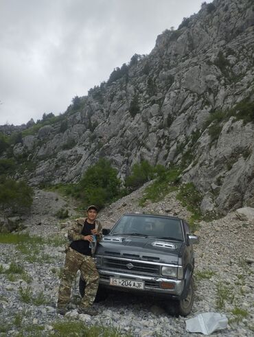 купить скутер в кыргызстане: Nissan Terrano: 1994 г., 2.7 л, Механика, Дизель, Жол тандабас