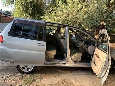 зиля бчок: Nissan Liberty: 2003 г., 2 л, Автомат, Бензин, Минивэн — 5