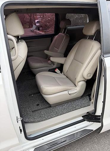 Kia: Kia Carnival: 2019 г., 2.2 л, Автомат, Дизель, Минивэн — 12