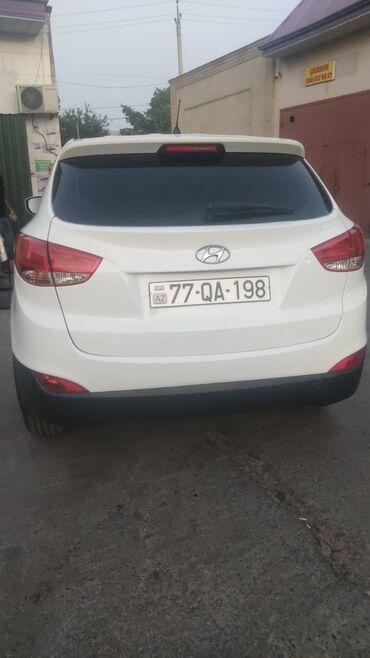 запчасти на марк 2 100 кузов: Hyundai ix35: 2.4 л | 2011 г. Внедорожник
