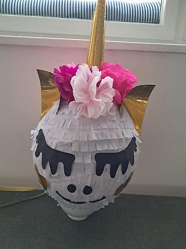 biljke: Praznična piñata kugla – tematske dekoracije za dečije proslave - — 7