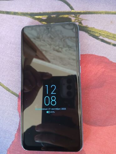 чехол на redmi: Xiaomi, Mi 9, Б/у, 64 ГБ, цвет - Синий