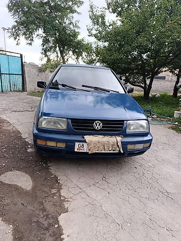 венто ош: Volkswagen Vento: 1993 г., 1.6 л, Механика, Бензин, Седан — 3