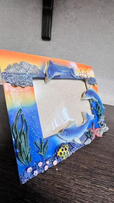 Часы для дома: Сувениры из Египта Зеркальце 250 сом. Магниты по 150 сом. Арафатка — 10