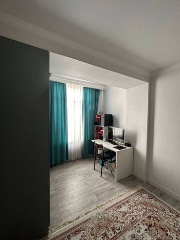 кирком квартиры: 1 комната, 40 м², Индивидуалка, 3 этаж, Евроремонт