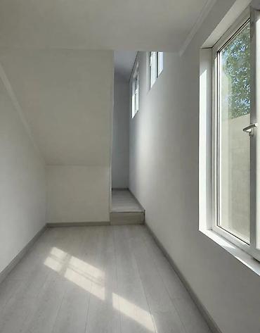 Продажа домов: 6 комнат и более, 300 м², 3 соток, Бишкек, Ак-Босого ж/м Собственник — 3
