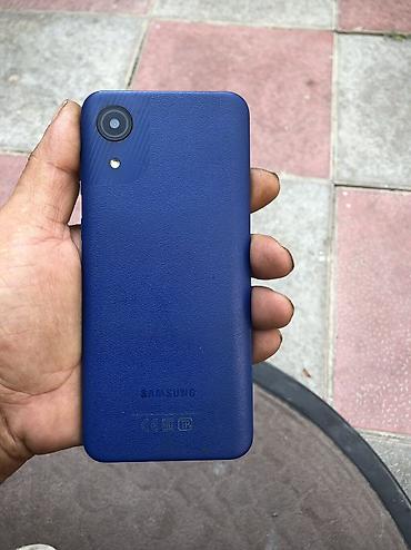 32: Samsung Galaxy A03, 32 GB — 2