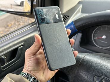 телефон новониколаевка: Poco M5, Колдонулган, 128 ГБ, түсү - Кара, 2 SIM