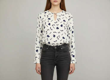 elegancka bluzka damska plus size: Жіноча блуза, розмір S