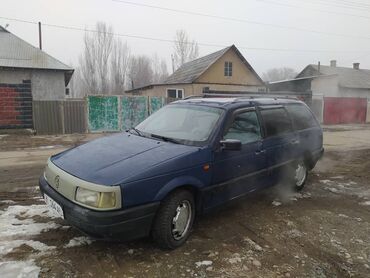 Volkswagen: Volkswagen Passat: 1993 г., 1.8 л, Механика, Бензин, Универсал