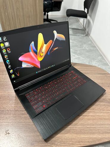 защитные очки от компьютера: Ноутбук, MSI, 16 ГБ ОЗУ, Intel Core i5, 15.6 ", Б/у, Для работы, учебы, память SSD