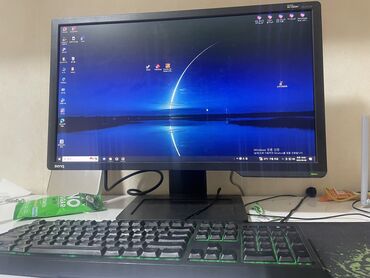 для: Продаёттся игровой компьютер 
монитор benq 114
клавиатура razer

400$
