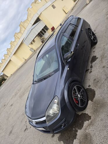 Opel: Opel Astra: 1.3 l | 2006 il 333333 km Universal — 12