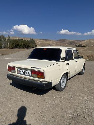семёрка талас: ВАЗ (ЛАДА) 2105: 1980 г., Седан — 3