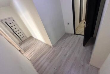 Долгосрочная аренда квартир: 1 комната, Агентство недвижимости, Без подселения, С мебелью частично