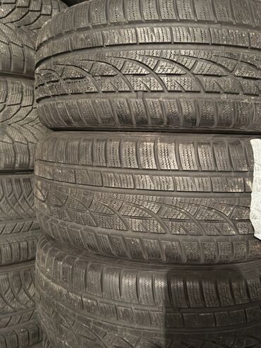 шины 12с: Шины 275 / 40 / R 18, Зима, Б/у, Комплект, Легковые, Корея, Hankook