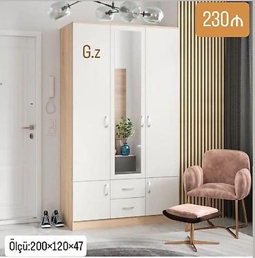 2 qapili dolablar: Mebel qarderob dolabı - Üç qapılı dizayn, ortada vitrin/polkalı bölmə — 1