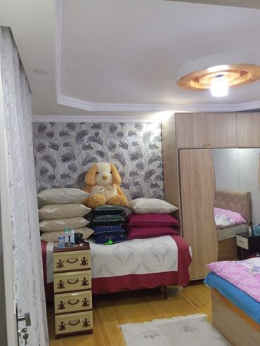 Həyət evləri və villaların satışı: Sumqayıt şəhər, Qubadlı icra hakimiyyəti ilə üzbəüz, yola 200m yaxın — 9