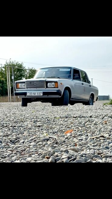 VAZ (LADA): VAZ (LADA) 2107: 0.6 l | 1999 il | 80000 km Sedan